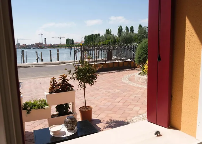 Mit Meerblick By Interhome Apartman